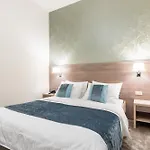 Hotel Mondo