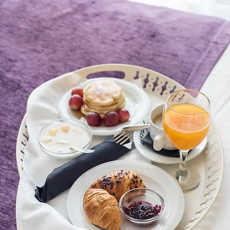 ホテル Hotel Mondo 4*