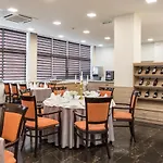 Hotel Mondo Hotel 4*