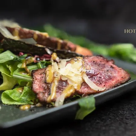 ホテル Hotel Mondo 4*