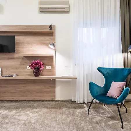 Hotel Hotel Mondo
