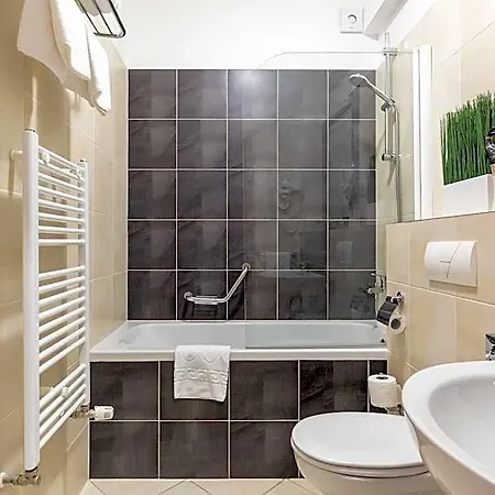 Hotel Hotel Mondo 4*