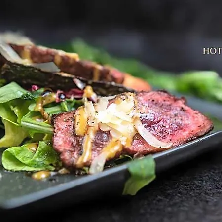 Hotel Mondo 4* Split