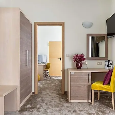 Hotel Hotel Mondo