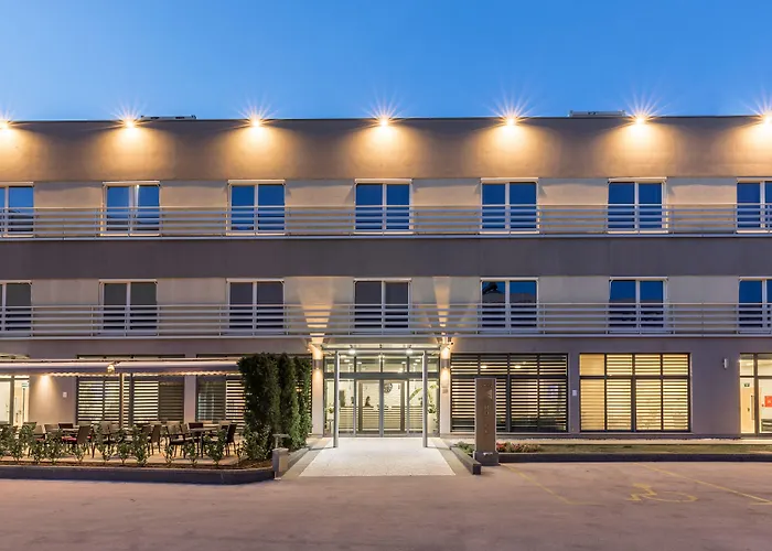 Hotel Hotel Mondo 4*